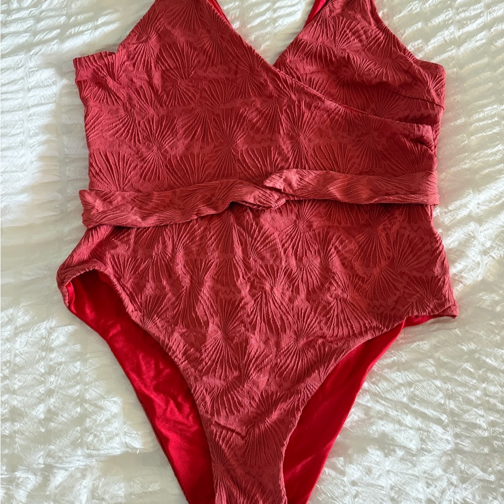 Plus Size Reversible One Piece Swim